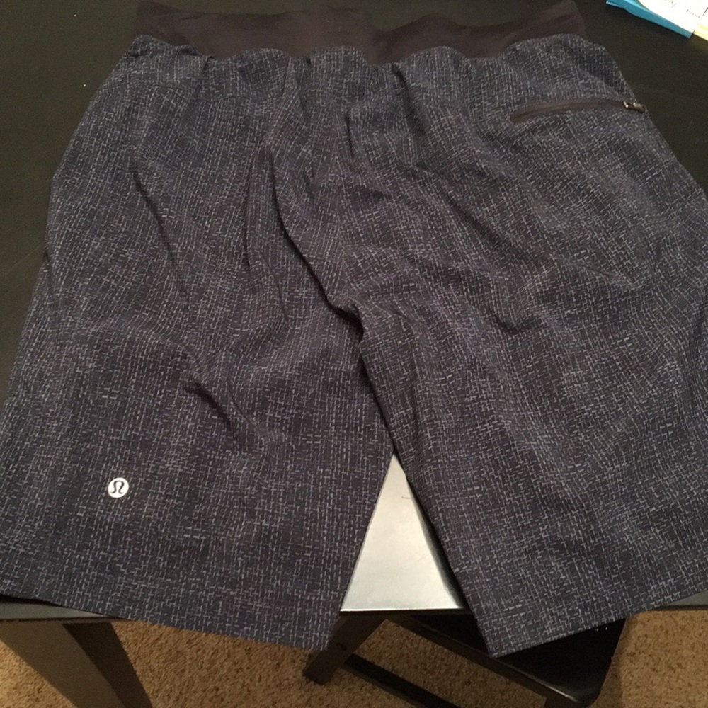 Lululemon Athletic Shorts 9" inseam